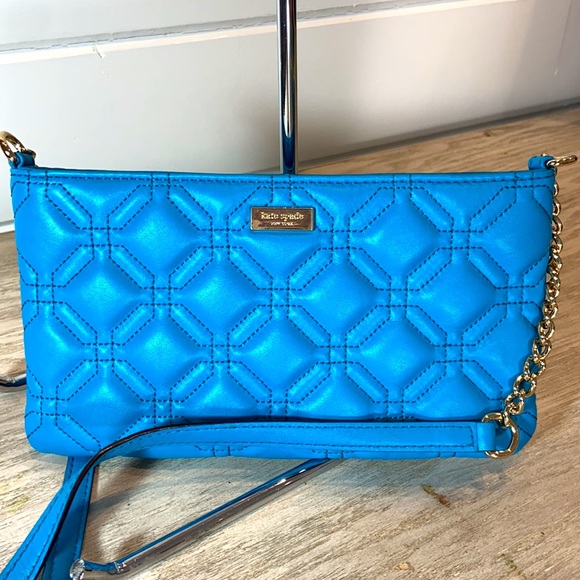 Kate Spade Astor Court teal blue quilted leather Crossbody - Picture 3 of 9